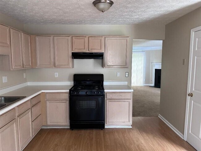 Photo - 908 Vintage Pointe Dr