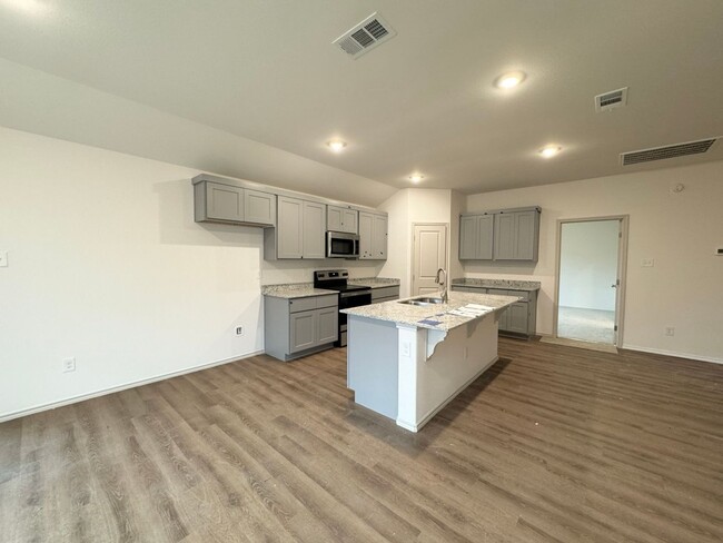 New Construction 3 bedroom In Midland/Gree... Rental - House Rental in ...