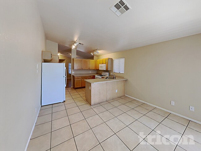 Photo - 4169 Lucas Ave