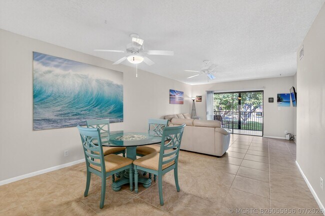 Photo - 265 SE 10th St Unit 11c