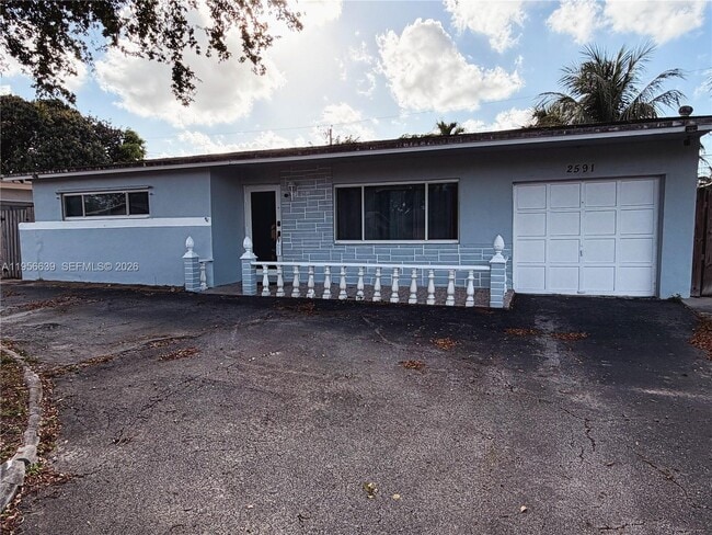 Building Photo - 2591 NW 87th Ln