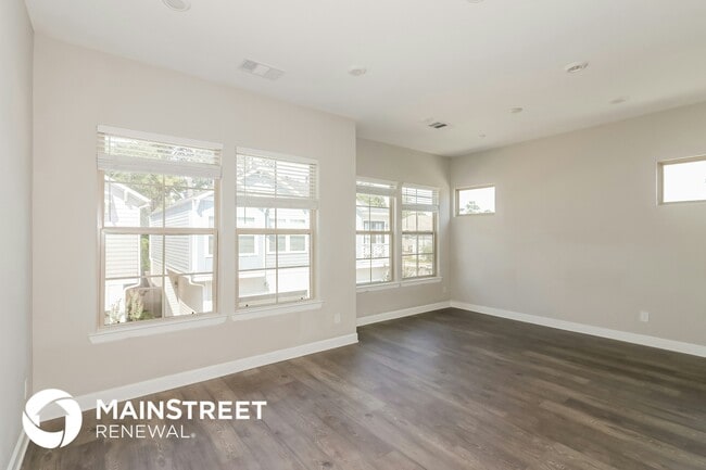 Photo - 5116 Royal Heath Dr