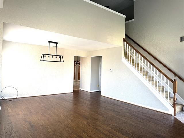 8212 Tavaros Dr