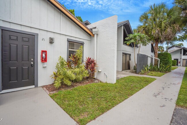 Photo - 100 Sparrow Dr