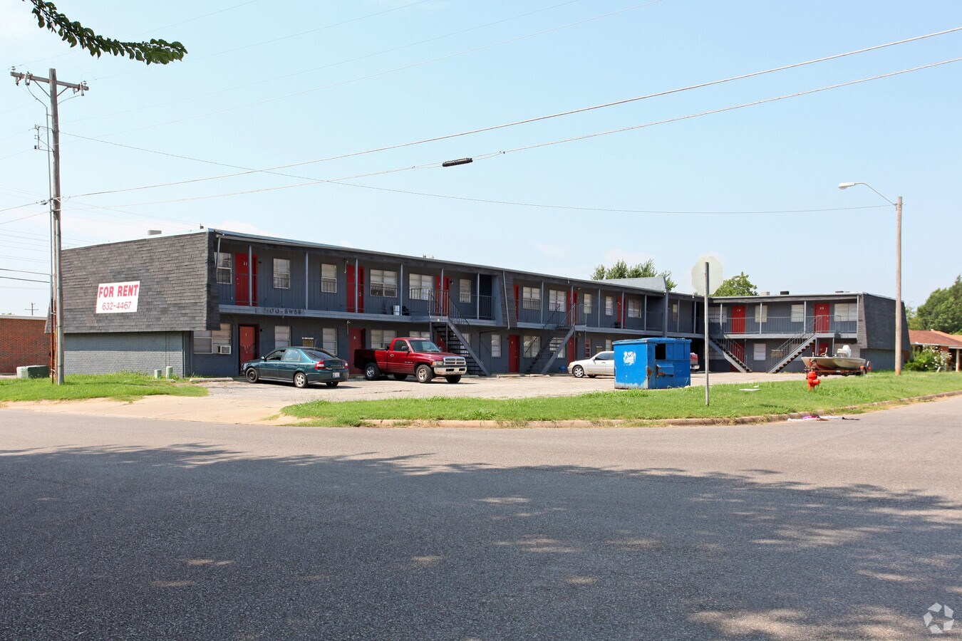 Photo - 1100 SW 58th St Apartments
