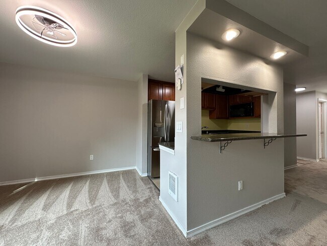 Photo - 2bd/1ba Bothell Condo Unit C203