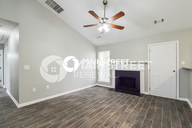 Photo - 4 Bedroom Pet-Friendly Home in JONESBORO, ...