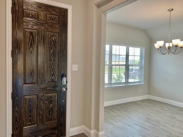 Photo - 4404 Thalia Wy