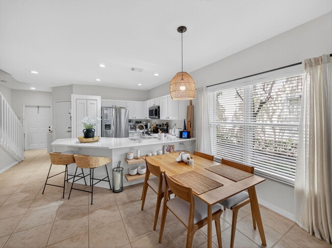 Photo - 1512 Buckingham Ave