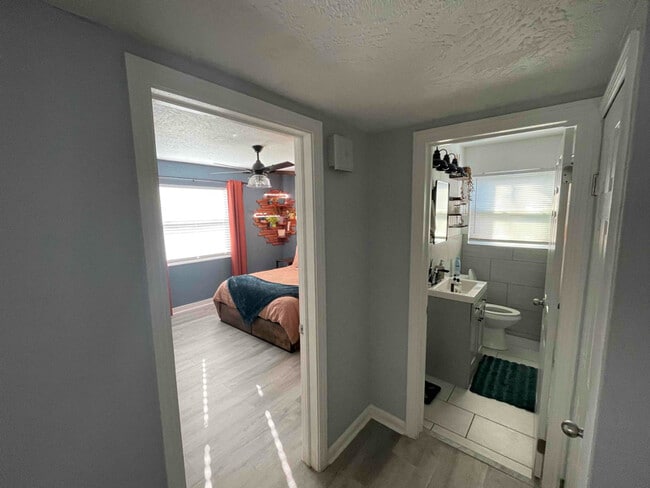 Photo - 1465 15th St S