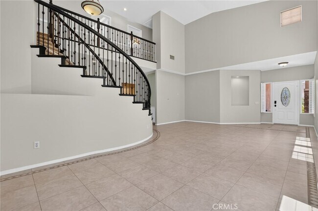 11217 Ravenna Ln