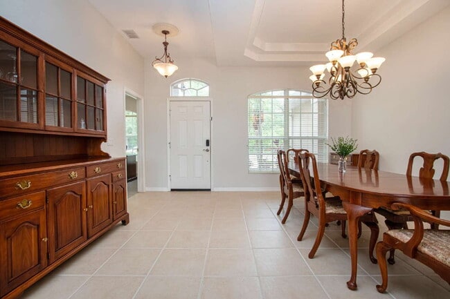 Heritage Harbour Golf Course Home!