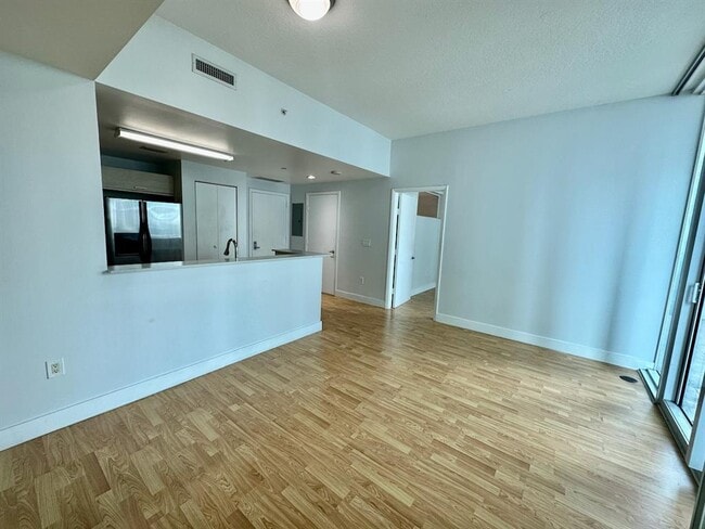 Photo - 350 NE 24th St Unit 408