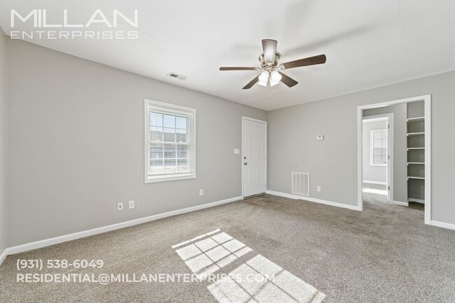 Photo - Cozy 2-Bedroom with Outdoor Space & Everyd...