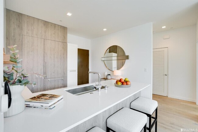 Photo - 815 Tennessee St Unit 305