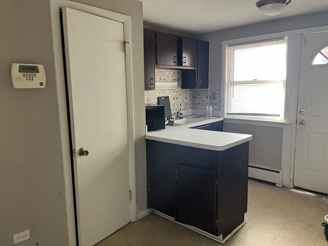 Photo - 13940 S Edbrooke Ave Unit 2W