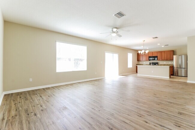 9274 Watolla Dr