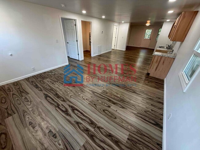 Photo - Three Bedroom House | Boonville, Indiana