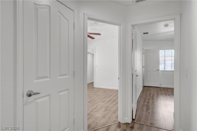 Building Photo - 3557 Sedwick Dr