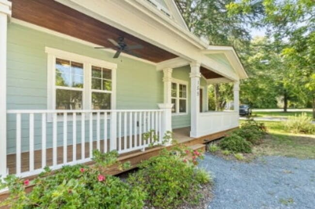 Photo - 155 Piney Ln