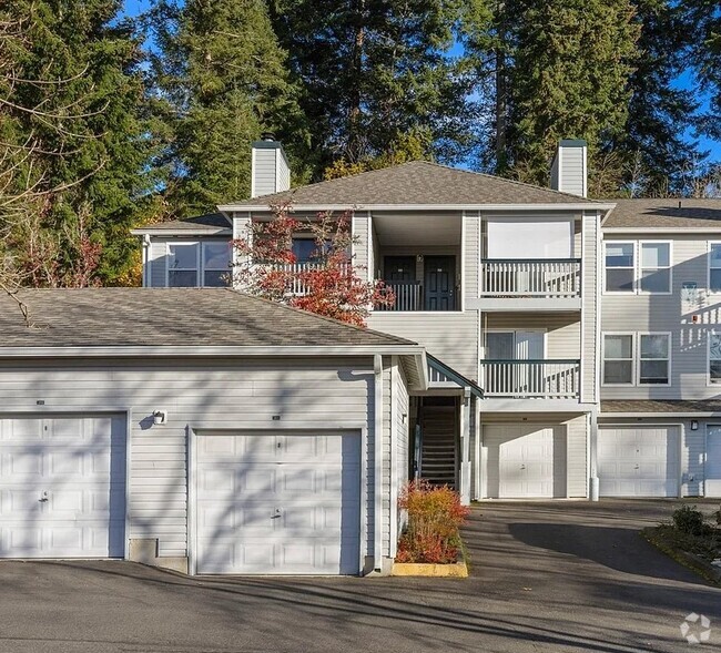 Building Photo - 33020 10th Ave SW Unit Latitude Condominiums