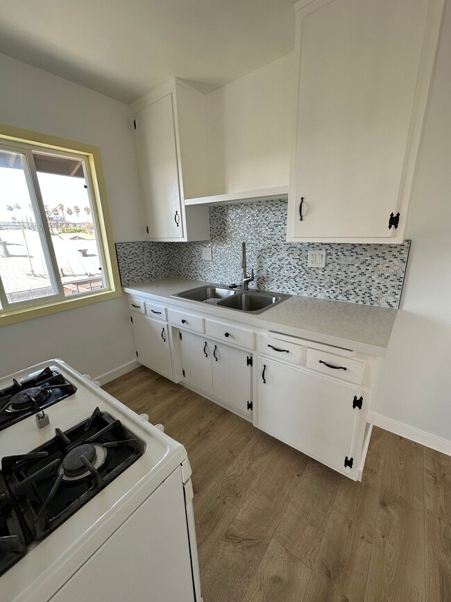 Building Photo - 268 1/2 Oakford Dr Unit None Rental