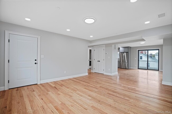 Photo - 80 Depeyster St Unit 2