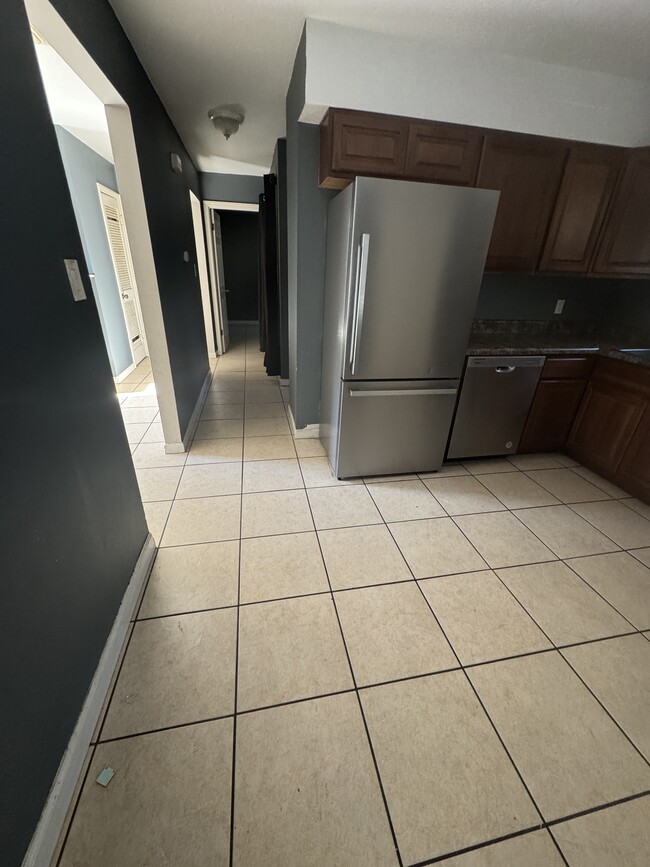 Photo - 1924 Nekoma Ct