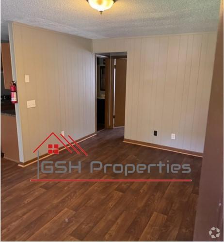 Building Photo - 401 South 4th  Avenue - 11 Rental