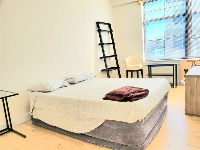 Photo - 110 Cypress St Unit PH10
