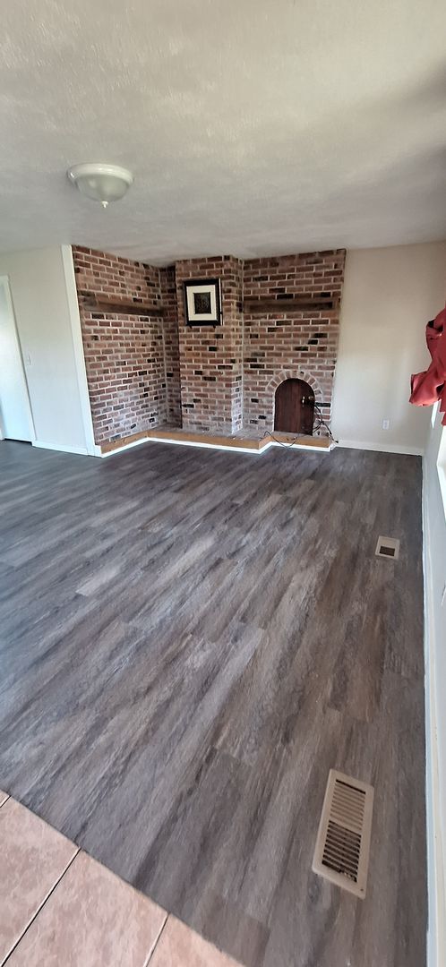 Photo - Single level pet friendly home - Move In Special