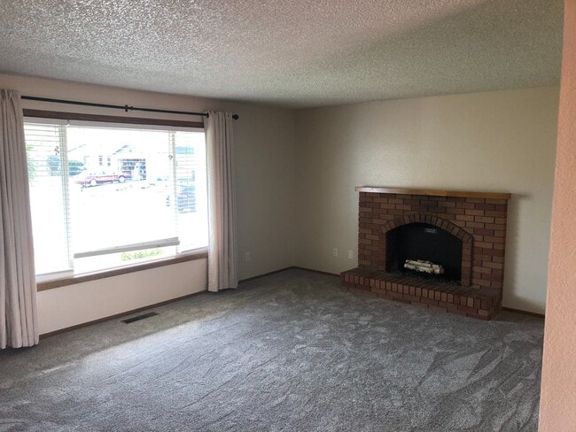 Photo - Well Cared for Three Bedroom