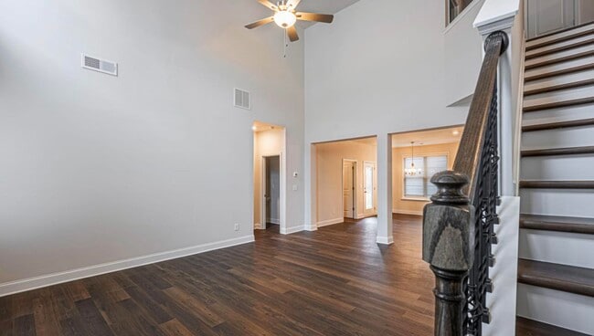 Photo - Beautiful Home Ready Now In Margrave Dr