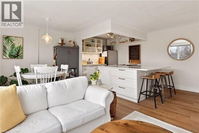 Photo - 2054 Courtland Dr Unit 405