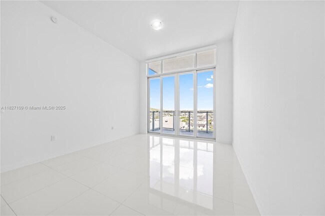 Photo - 7825 NW 107th Ave Unit 817