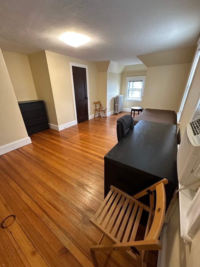 Photo - 121 Glenville Ave Unidad 121 Glenville Ave