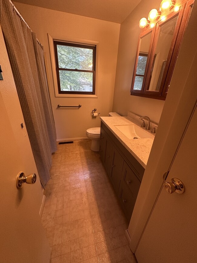 Photo - 3273 Kensington Pl