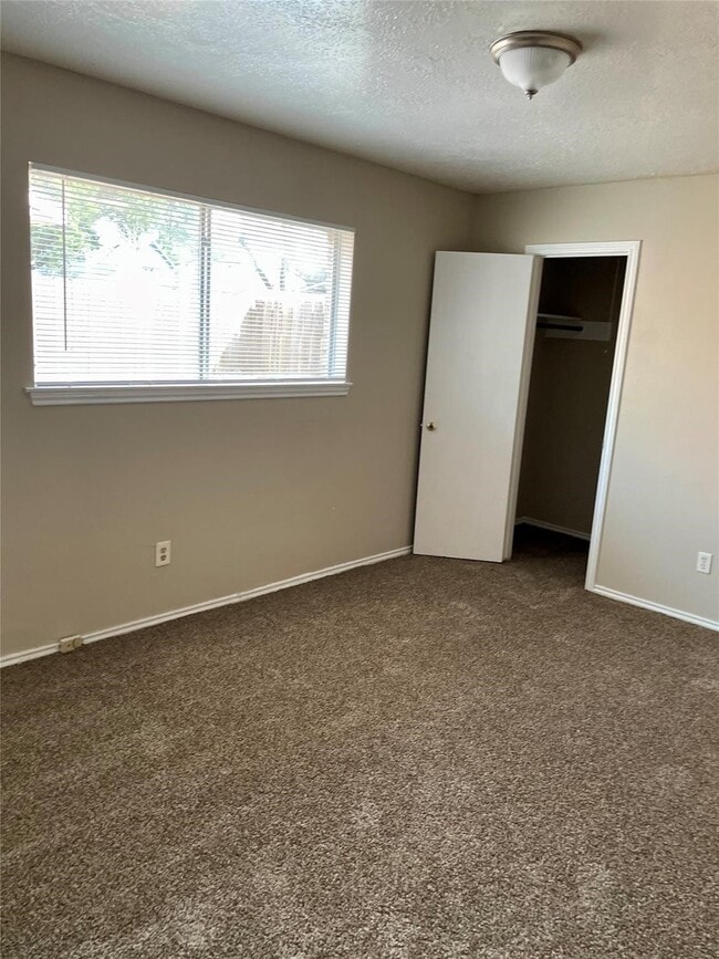 Building Photo - 15931 Cardono Ln Rental