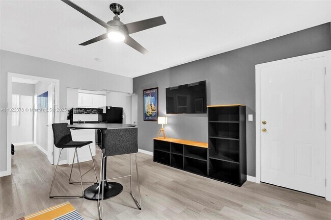 Photo - 10076 E Bay Harbor Dr Unit 76A