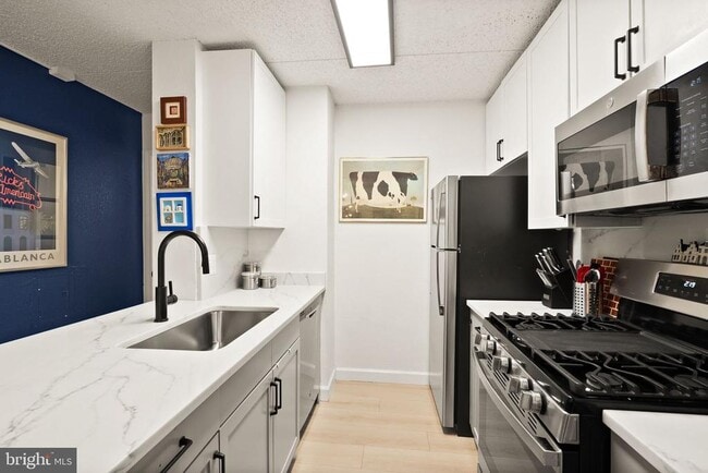 Photo - 60 S Van Dorn St Unit 306