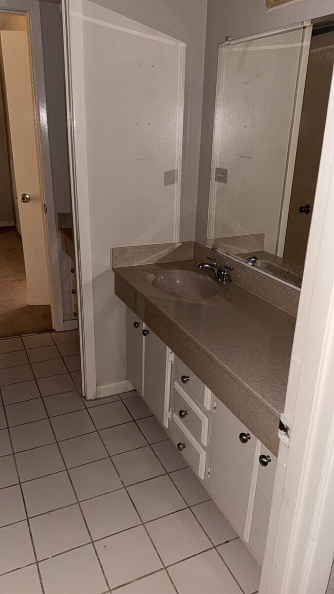 Photo - 3402 Timmons Ln Unit 8