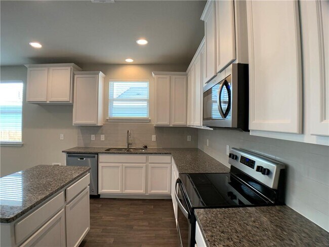 Photo - 237 Michaelis Dr