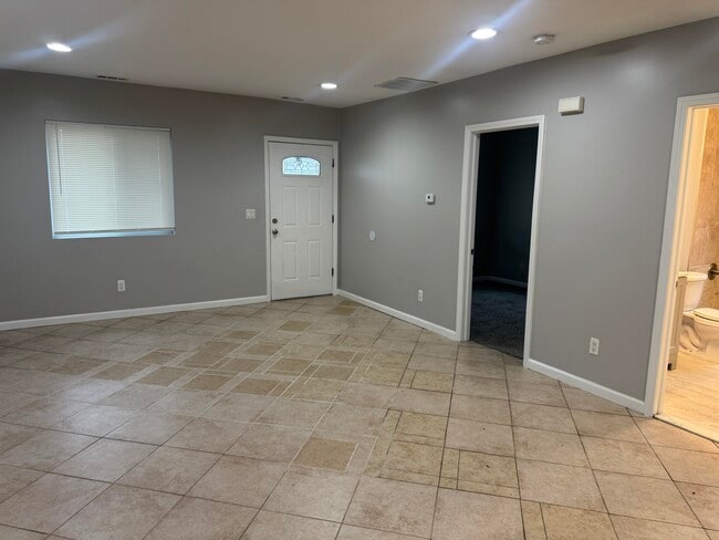 Photo - 28581 Brentwood St