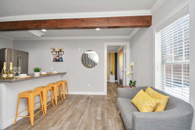 Photo - 2615 Arbor St Unidad ID1047954P