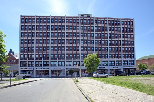 Photo - Stratfield Apartments