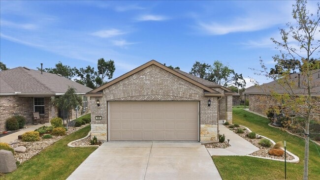 Building Photo - 532 Hereford Ln