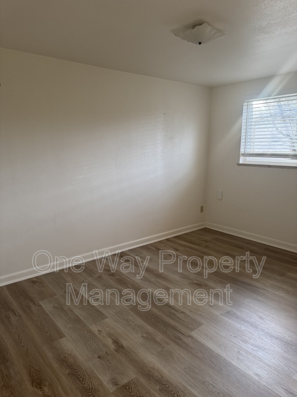 Photo - 1725 18th Ave