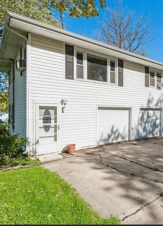 Building Photo - 2402 W 78th Ave