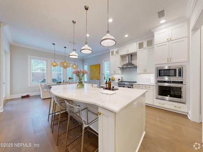 Building Photo - 401 Payasada Lakes Ave Rental