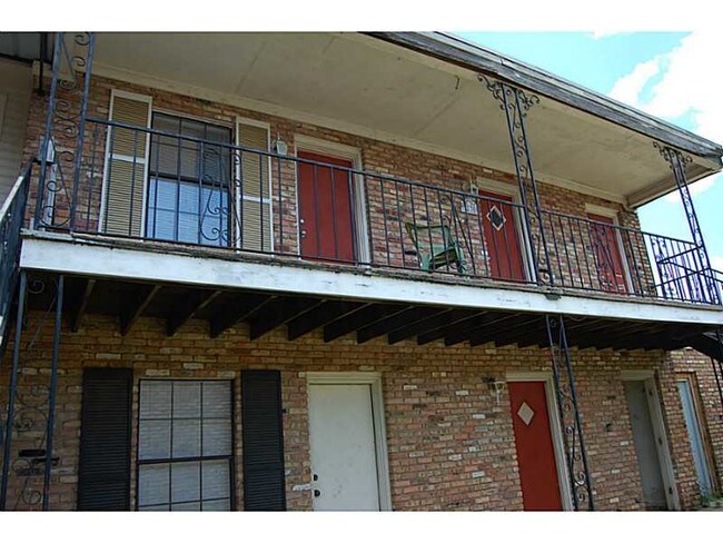 Photo - 5230 Rue Royale Dr